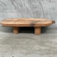 Bread table with legs