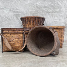 Antique Natural Basket With Strap 2