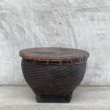 Aged Brown Basket With Lid S