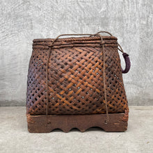 Vintage Lombok Basket bag